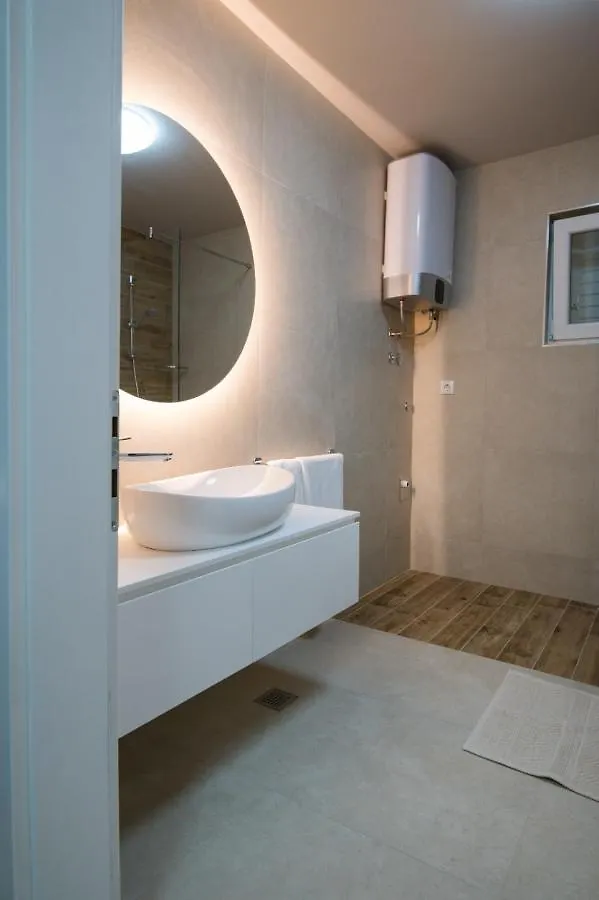 Brand New Aparment With Sea View & Swimming Pool At Ciovo - Villa Fiorentini Trogir Apartment